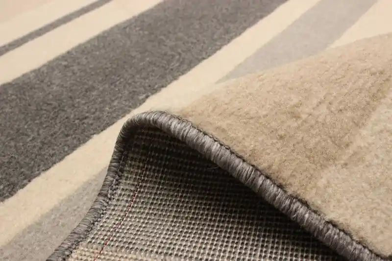 Beige Area Rug - 5'0 x 8'0